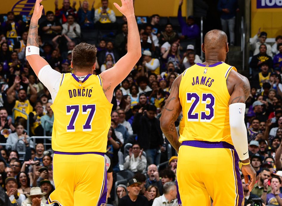 Doncic parle de l'intégration de James dans l'équipe : Principalement en défense, défendre les adversaires peut créer des opportunités