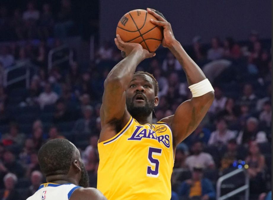 Les deux maîtres se nourrissent à tour de rôle ! Reeves et Doncic combinés pour 52 passes décisives pour Ayton