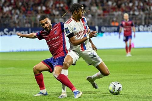 Clermont contre Lyon