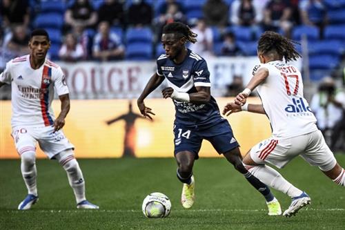 Auxerre contre Lyon