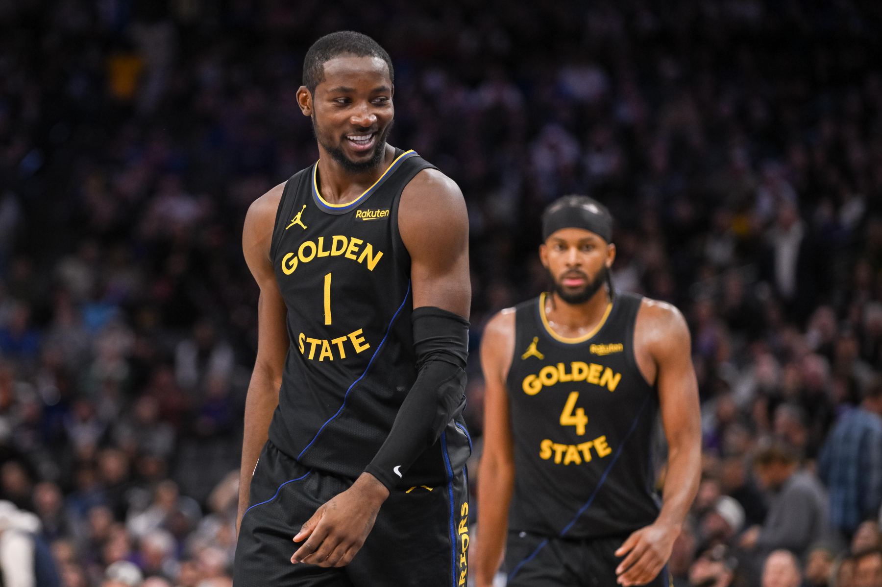 Journaliste d'équipe : Kuminga continue de manquer le match des Warriors contre les Pélicans en raison d'une blessure au genou